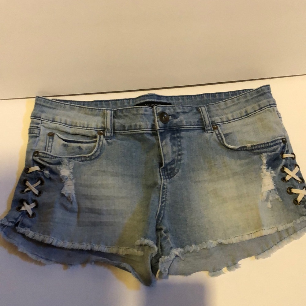 Billabong shorts